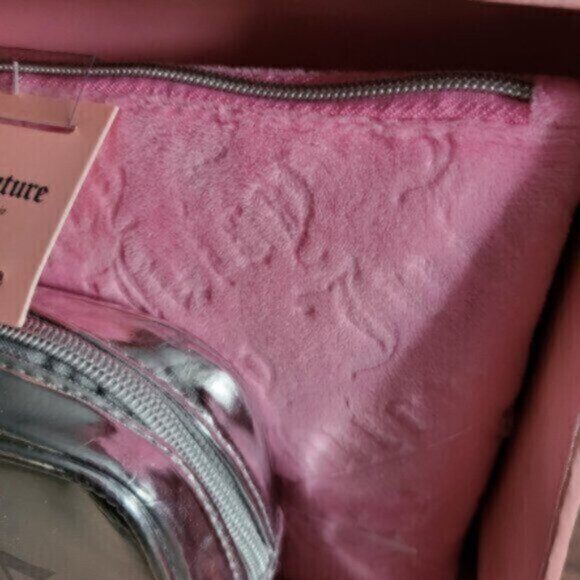 Juicy Couture Velvet Cosmetic Bag Set NWT - Picture 6 of 10